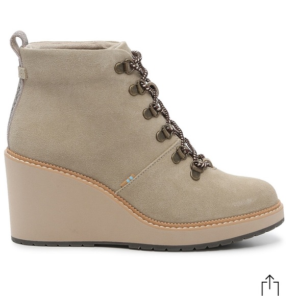 Toms Melrose Wedge Bootie. Taupe/Stone. Size 6. - Picture 6 of 13